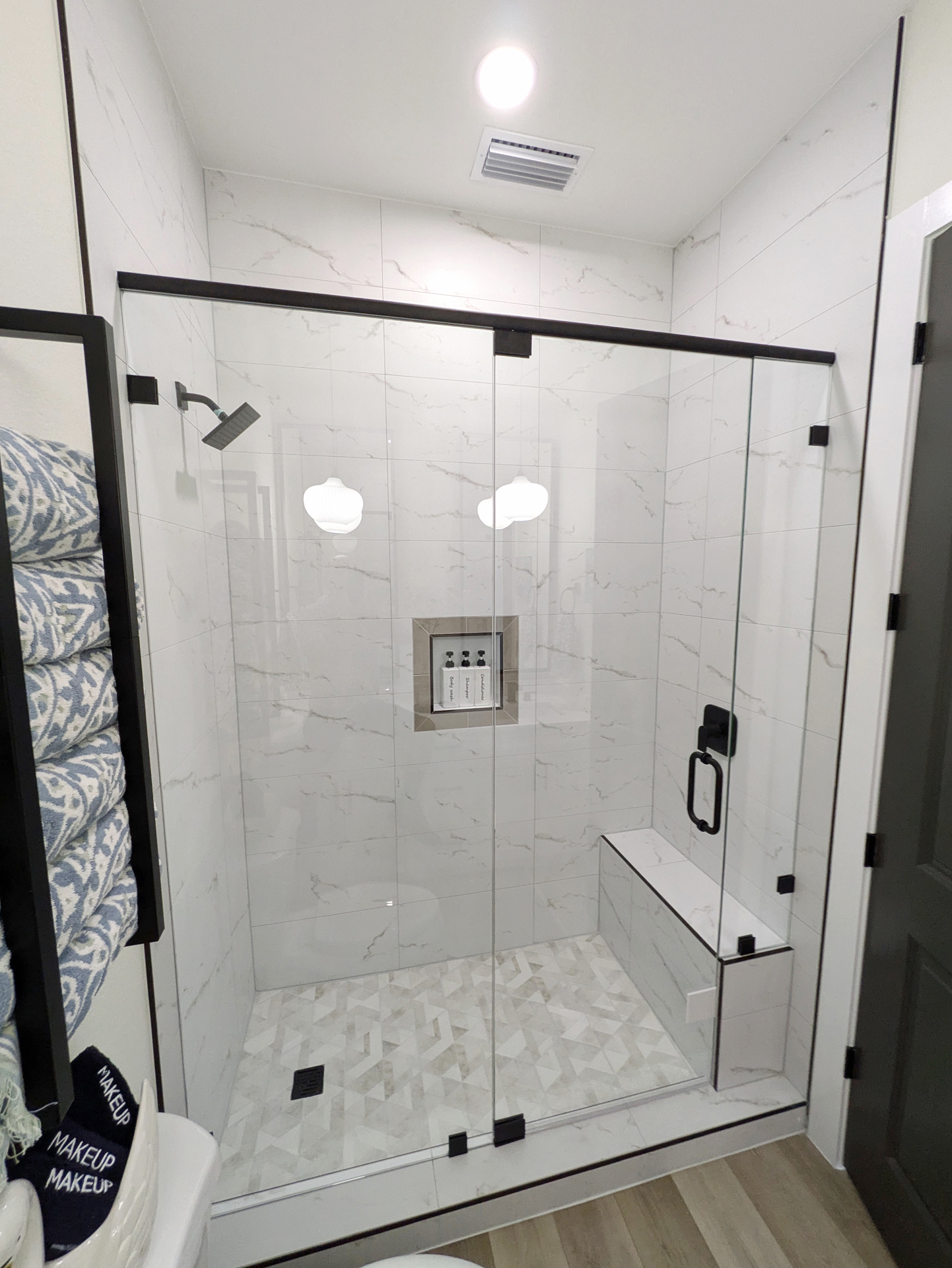 First Floor Bathroom2 01