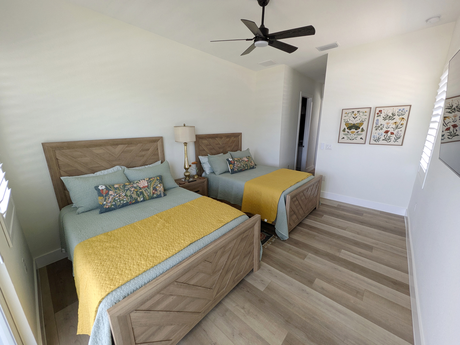 Second fl bedroom3 02